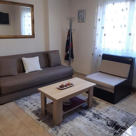 M&T Apartment Kavála ภายนอก รูปภาพ