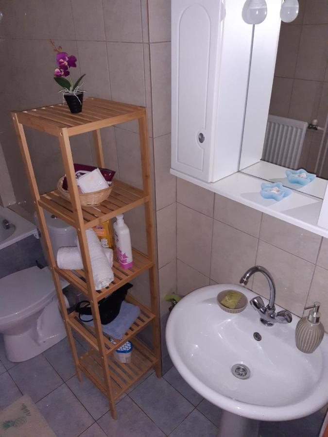 M&T Apartment Kavála ภายนอก รูปภาพ