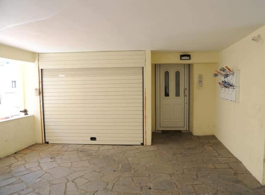 M&T Apartment Kavála ภายนอก รูปภาพ