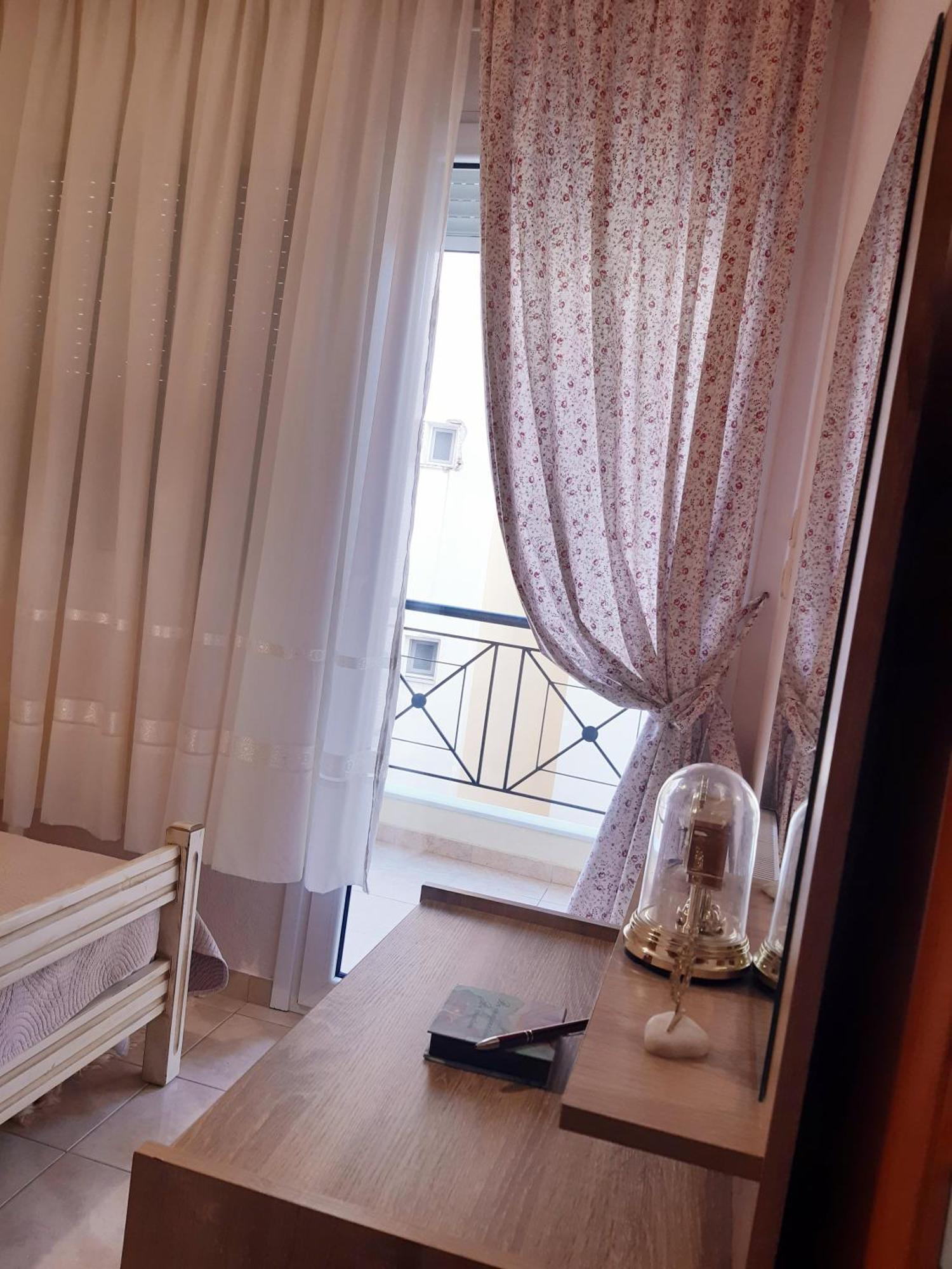 M&T Apartment Kavála ภายนอก รูปภาพ
