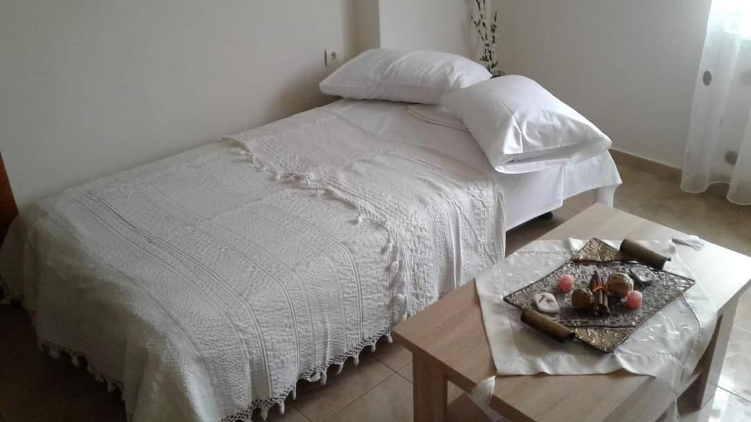M&T Apartment Kavála ภายนอก รูปภาพ